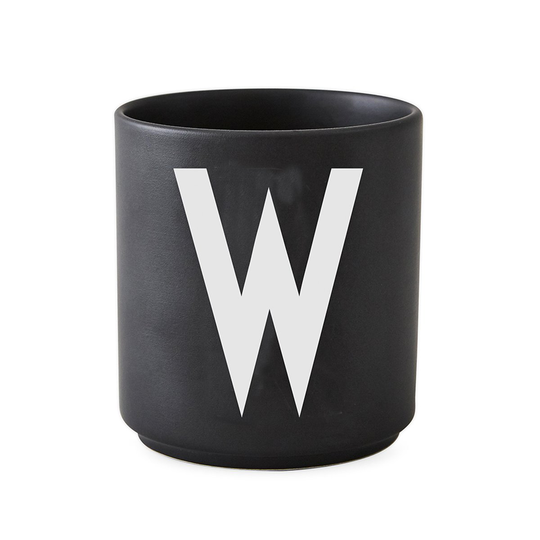 Design Letters kuppi musta W