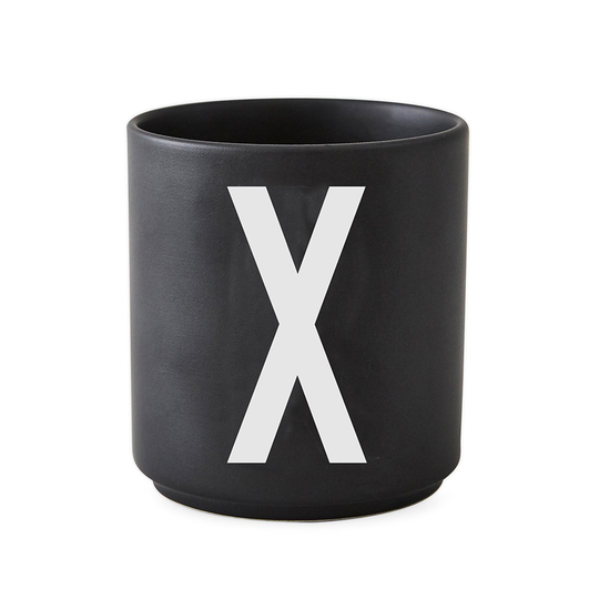 Design Letters kuppi musta X