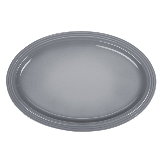 Le Creuset Signature iso tarjoiluvati 46 cm Mist gray