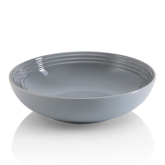 Le Creuset Signature iso tarjoilukulho 4,2 l Mist gray