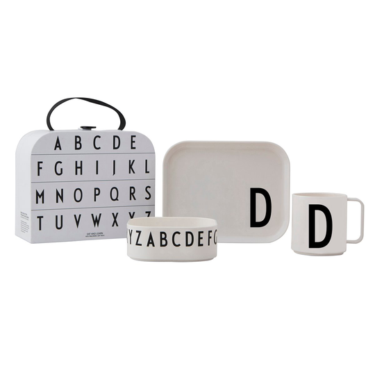 Design Letters lasten tarjoilusetti D